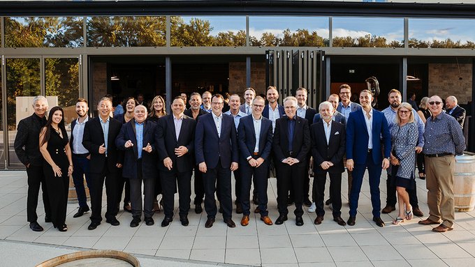 i.safe MOBILE international sales meeting and anniversary celebration in September 2022