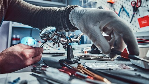 Service Center i.safe MOBILE